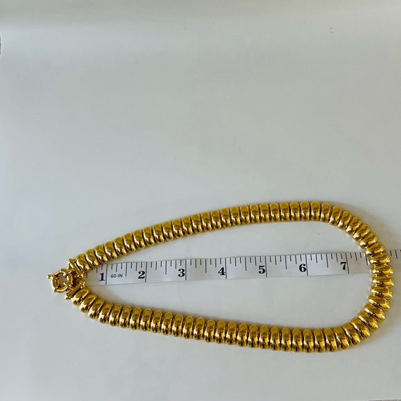 Vintage Avon Gold Tone Link Classic Necklace, 18” Marked AVON - Picture 12 of 13